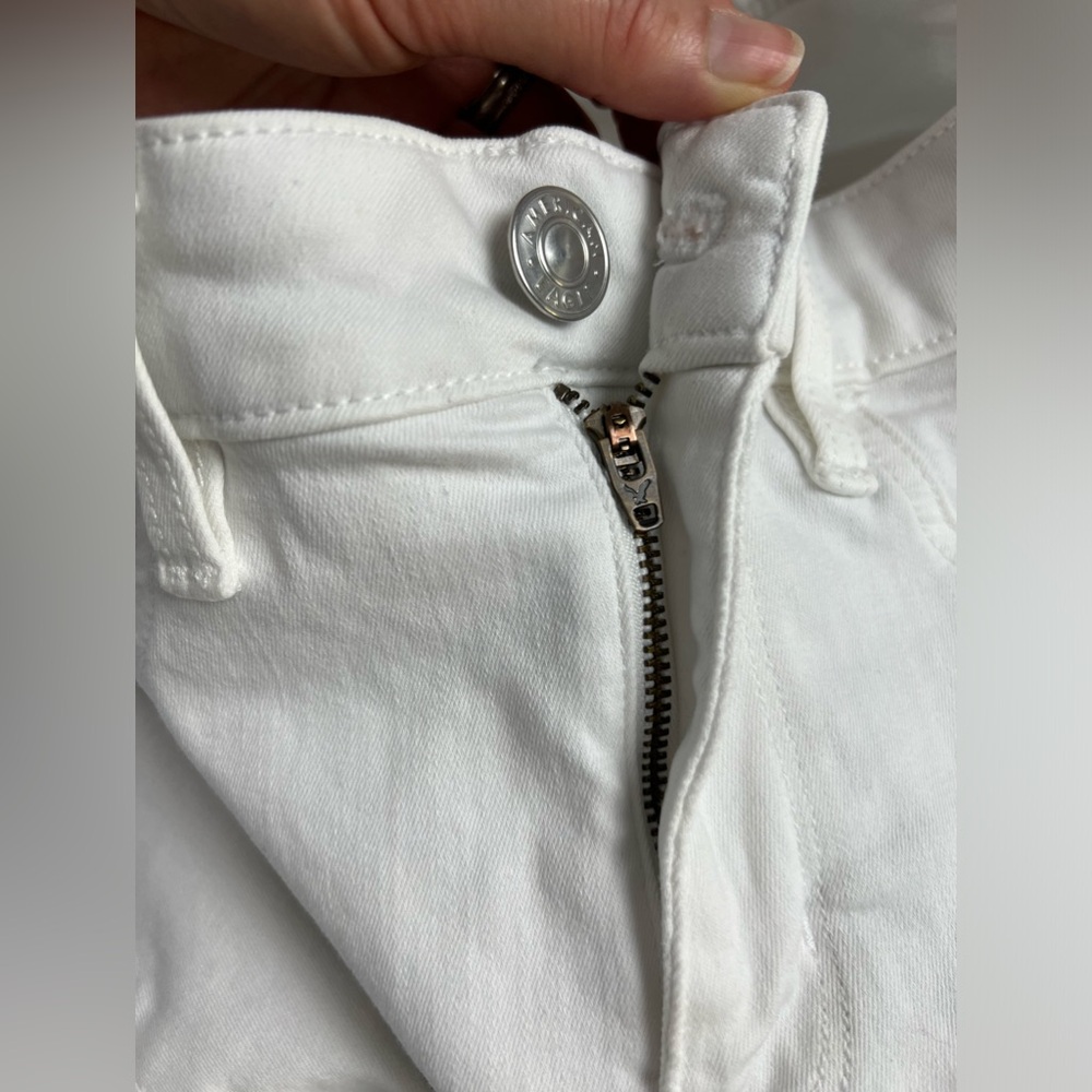 American Eagle Hi-Rise Distressed Cropped Skinny White Cropped Denim Jeans - Picture 9 of 16